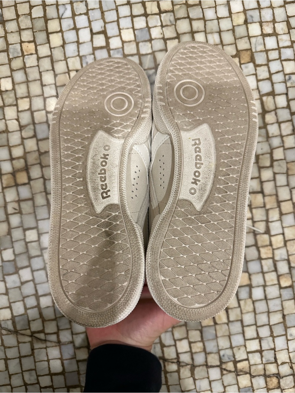 Reebok Women's Club C Grounds UK Shoes - Picture 8 of 9